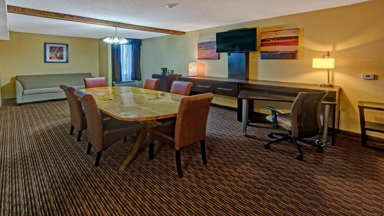Clarion Hotel & Suites Conference Center Memphis Airport Luaran gambar